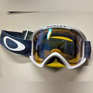 Oakley snow goggle